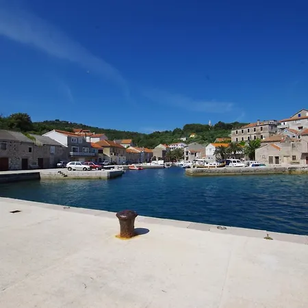 Holiday home Duje