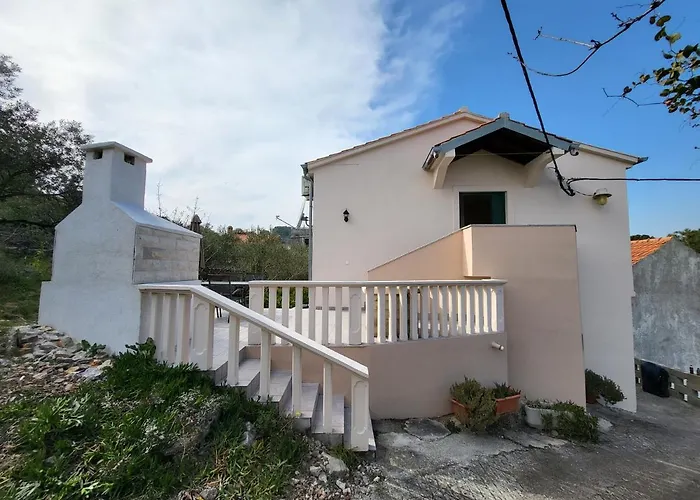 Duje Holiday home Mali Iz