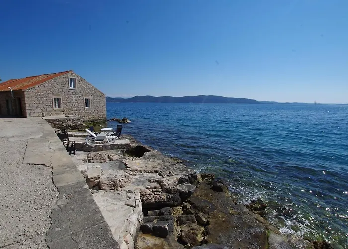 Holiday home Duje Mali Iz