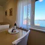 Duje Mali Iž
