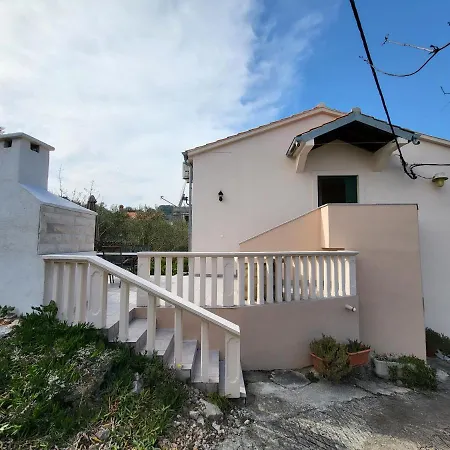 Duje Casa de Férias Mali Iž