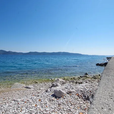 Holiday Duje * Mali Iž